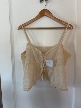 NWT AE Cream Tie Front Ruffle Trim Tank Top
